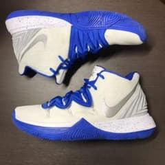 nike kyrie 5. ナイキ カイリー5のサムネイル
