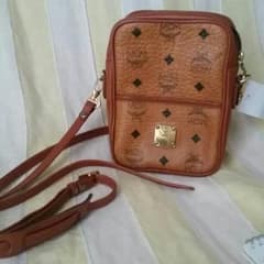 MCM ショルダーバッグ　正規のサムネイル
