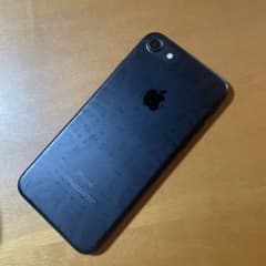 iPhone7 32GB SIMフリー 画面割れあり バッテリー最大容量73% - メルカリ