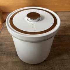 ジャンク品】OoBLE 真空保存容器 ホワイト13L - メルカリ