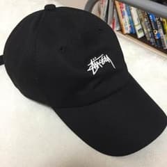 ストューシー キャップのサムネイル