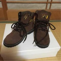 キッズシューズのサムネイル