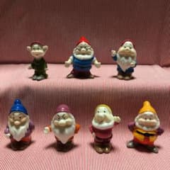 ディズニー　アンティーク７人のこびと(陶器)のサムネイル