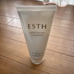 ESTH ハーブピーリングクレンジング 120g - メルカリ