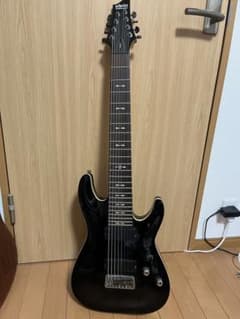 SCHECTER 8弦ギターのサムネイル