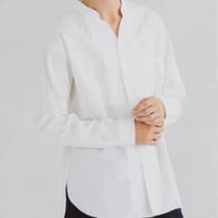 UNITED TOKYO/ ユナイテッドトウキョウ　Vネックロングスリーブシャツのサムネイル