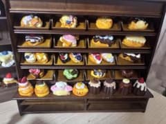 り*と様 ミニスクイーズ　棚付き　スイーツのサムネイル
