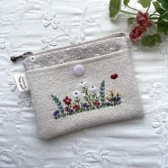 455】ハンドメイド 刺繍フラットポーチ(12㎝ファスナー) - メルカリ
