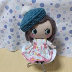 イーマリーちゃん  ベレー帽のサムネイル