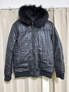 美品 BURBERRY BLACK LABEL バーバリー リバーシブルダウンのサムネイル