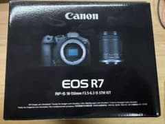 Canon EOS R7 RF-S 18-150mm レンズキットのサムネイル