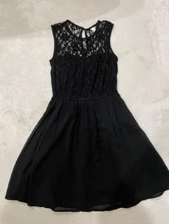 H&M シフォン・レース ノースリーブワンピース　ブラックのサムネイル