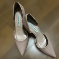 CHARLES & KEITH パンプス ベージュ 38のサムネイル
