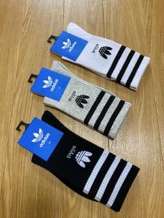 adidas ソックス 3足セット 新品 未使用　22ー26cm 男女兼用のサムネイル