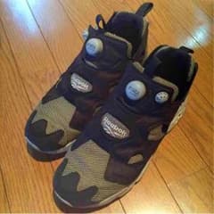 【値下げ】Reebok ポンプフューリー  27cmのサムネイル