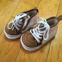 VANS12㎝ベビースニーカー靴☆新品のサムネイル