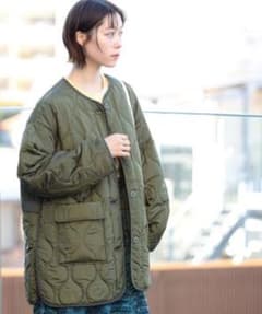 明日発送！レイビームス　ノーカラーキルティングブルゾンのサムネイル