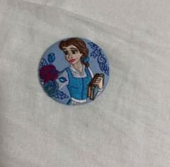 Disney 프린세스 미녀와 야수 벨 자수 캔 배지