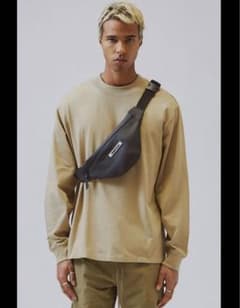ESSENTIALS ウエストバックのサムネイル