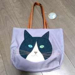 tu-kuさん オッドアイのハチワレ猫ちゃんトートバッグ - メルカリ