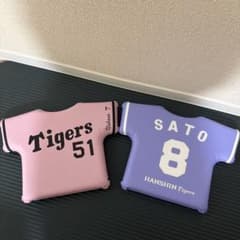 阪神タイガース ユニフォーム型クッション 2個セットのサムネイル