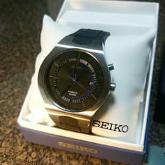 SEIKO セイコーキネティック　腕時計ラバーバンドのサムネイル