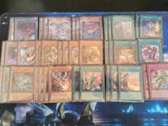 遊戯王 光と闇の儀式デッキ烙印軸 - メルカリ