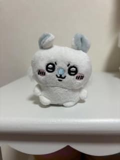 ちいかわ おすわりぬいぐるみ　モモンガ　マスコット　ガチャガチャのサムネイル