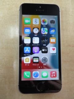 iPhone SE 初代　32GB　シムフリー100％　MP822J/A iPhone SE 初代 32GB シムフリー100％ MP822J/A - メルカリ