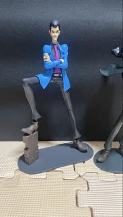 LUPIN THE IIIRD ルパン三世 次元大介 フィギュア 2体セット - メルカリ