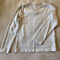 長袖　Tシャツのサムネイル
