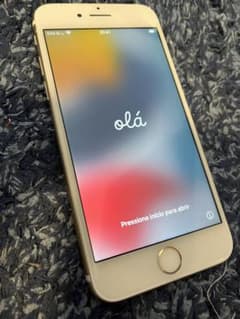 Apple iPhone 7 ゴールドのサムネイル