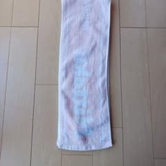 スポーツ用ピンクタオル ロゴ入りのサムネイル