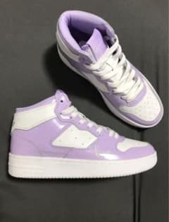 新品Karl Kani スニーカーUS5.5 JP240のサムネイル