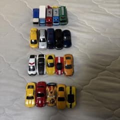 トミカ ミニカー まとめ売り20台のサムネイル