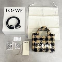 RIO　LOEWE ロエベ フォント トートバッグ ミニ RIO様専用 LOEWE ロエベ フォント トートバッグ ミニ - メルカリ