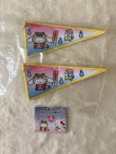 Thumbnail of サンリオ　miniminiペナント風チャーム