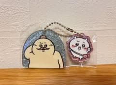 人魚の島のひみつ ラメアクリルキーホルダー ちいかわと島二郎のサムネイル