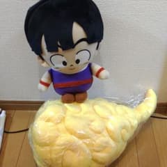 筋斗雲クッション&悟飯ぬいぐるみのサムネイル