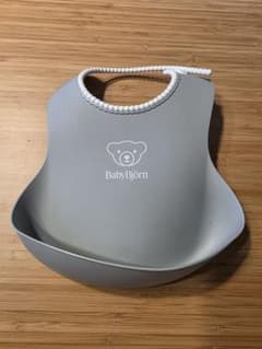 BabyBjörn シリコンビブ 他2枚セット グレーのサムネイル
