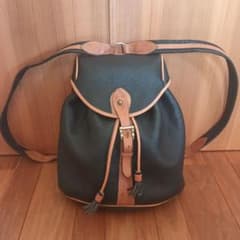 Dooney & Bourke オールウェザーレザー リュック - メルカリ