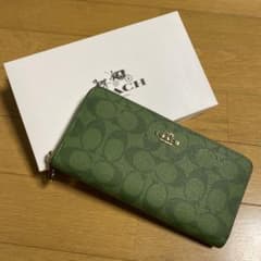 COACH グリーン 長財布 箱付き　付属品ありのサムネイル