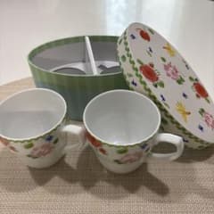 NARUMI ナルミ ホールマーク カップ 2客 花柄のサムネイル