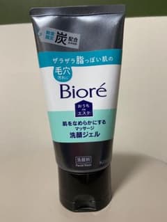 ビオレ おうちdeエステ 肌をなめらかにする マッサージ洗顔ジェル   炭のサムネイル