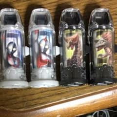 ウルトラカプセル 4つセットのサムネイル
