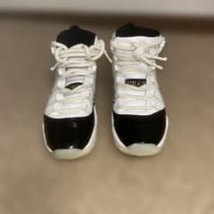 Nike Air Jordan 11 23cmのサムネイル