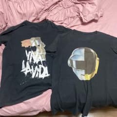ユニクロ　Tシャツ　バンド系のサムネイル