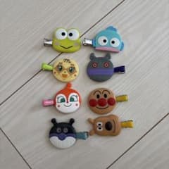 キャラクター ヘアクリップ 8点セットのサムネイル