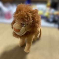 ライオン ぬいぐるみのサムネイル