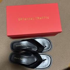 ORiental TRaffic 厚底トングサンダル ブラックのサムネイル